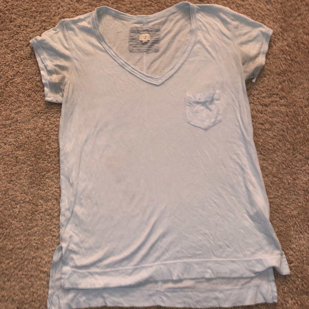 Anthropologie Tee v neck light Blue casual shirt